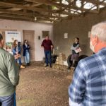 Agricultores recebem bolsas de milho do Programa Troca Troca de Sementes
