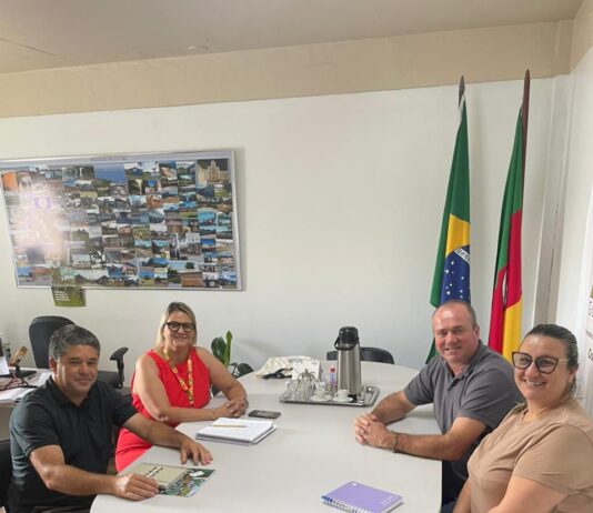 Parceria entre Prefeitura e Universidade busca fortalecer a educação no Munícipio