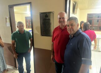 Mampituba inaugura novas salas de aula e reforça investimento na educação