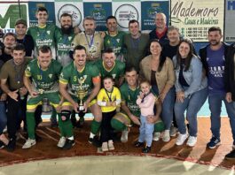 Ginásio lotado e grandes jogos marcam as finais da 2ª Taça Cidade de Mampituba de Futsal